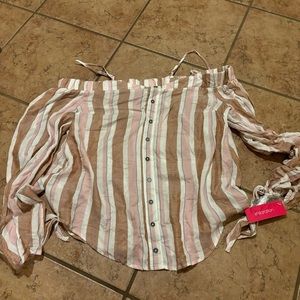 NWT Xhileration off the shoulder blouse size m